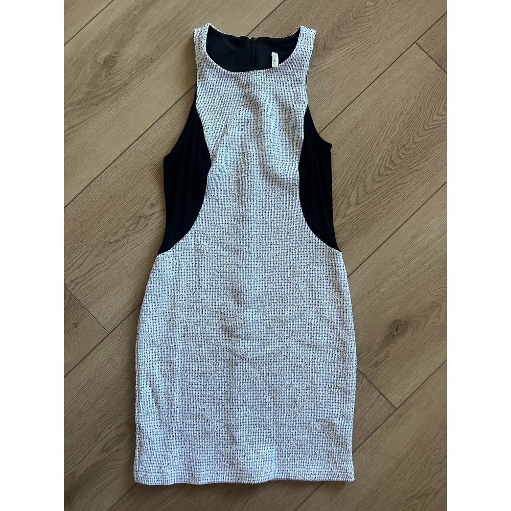 Black & White Sleeveless Mini Dress